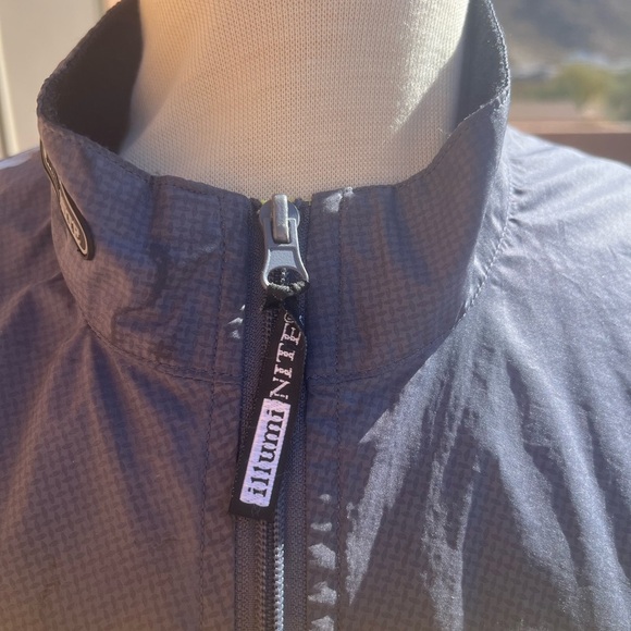 ILLUMINATE unisex reflective cycling, running & hiking yellow jacket size large. - Picture 3 of 11